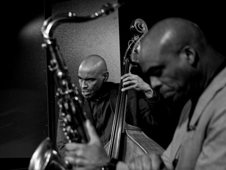 Wayne Escoffery (Saxofon), Ugonna Okegwo (Bass), David Kikoski (Piano),  Mark Whitfield Jr. (Schlagzeug)